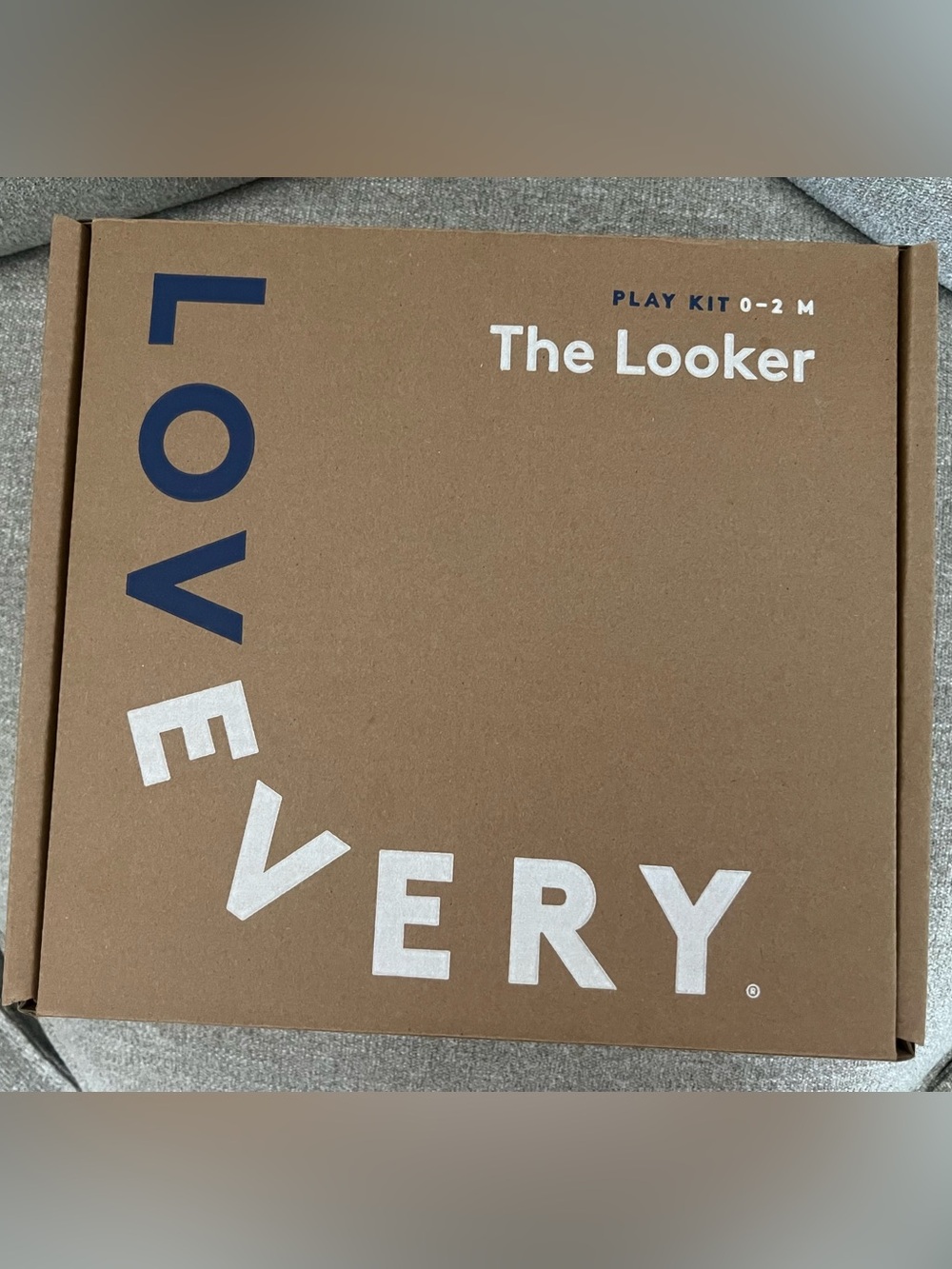 Lovevery The Looker Play Kit - Brown